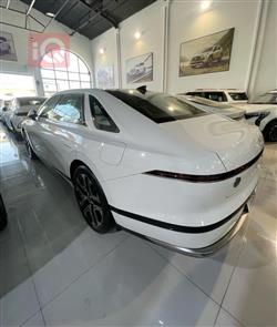 هيونداي أزيرا